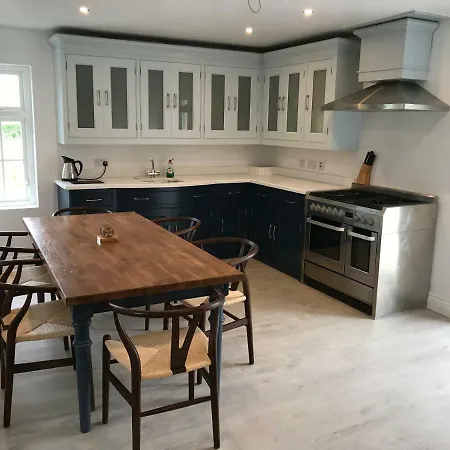 Mary Ann's Ballyheigue * 트롤리